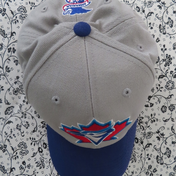 Vintage Sports Specialties MLB Toronto Blue Jays American Embroidered Hat Cap - Picture 3 of 10